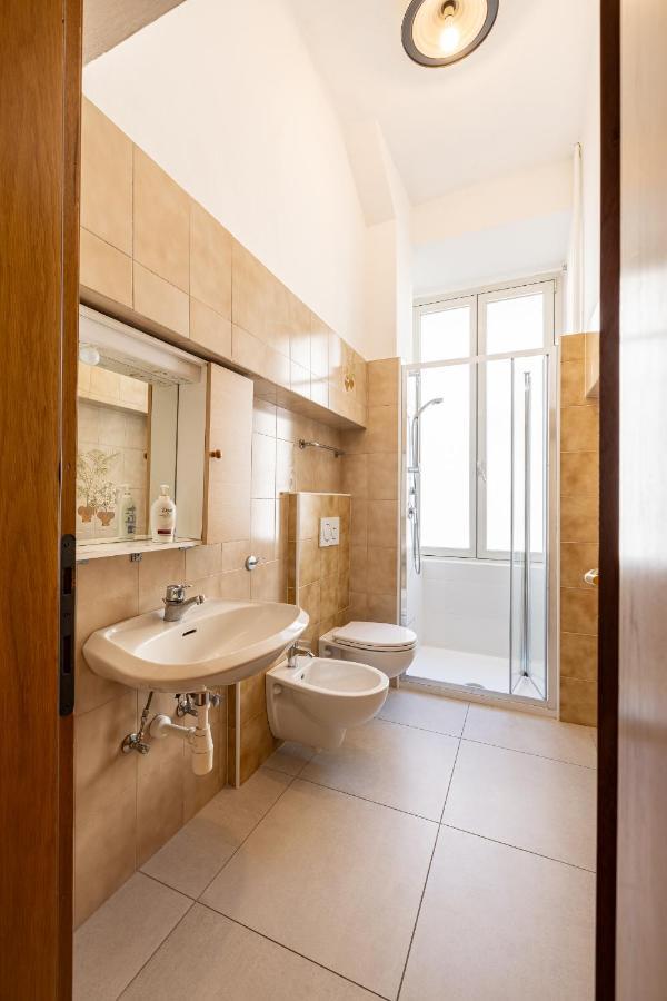 Mia Rooms - Room With Private Bath Bolzano Center Exterior foto